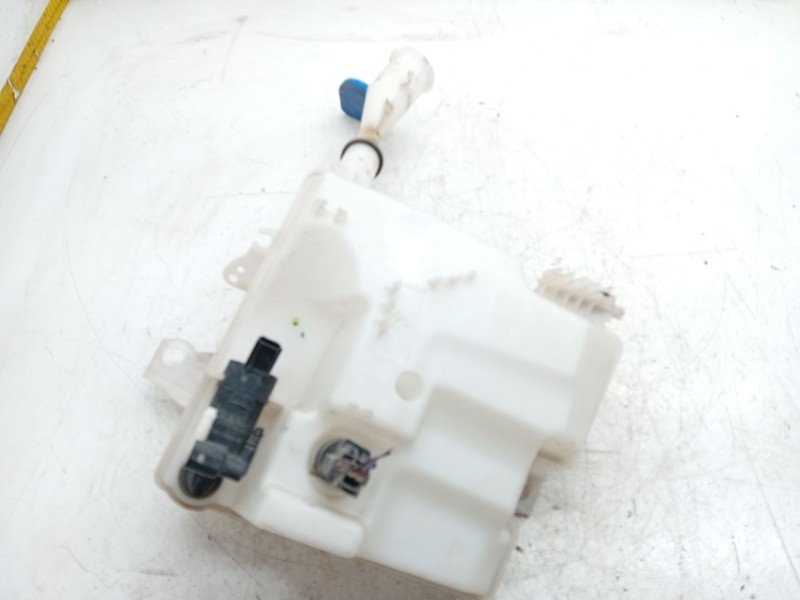 Recambio de deposito limpia para ford focus iii 1.0 ecoboost referencia OEM IAM   