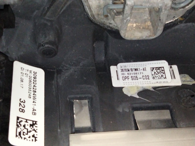 Recambio de volante para land rover range rover evoque (l538) 2.0 d referencia OEM IAM   