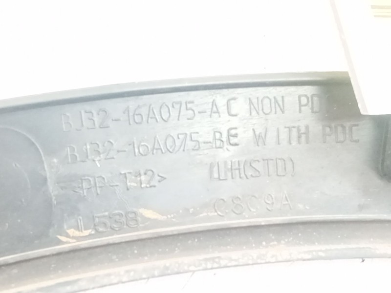 Recambio de aletin delantero izquierdo para land rover range rover evoque (l538) 2.0 d referencia OEM IAM BJ3216A075  