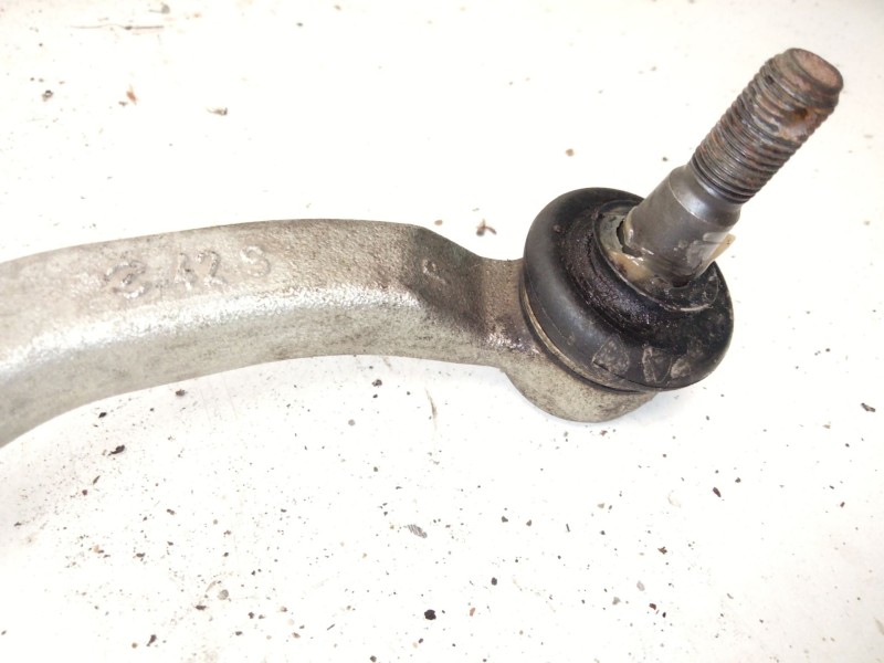 Recambio de caja direccion para toyota auris hybrid active referencia OEM IAM 4551002320  