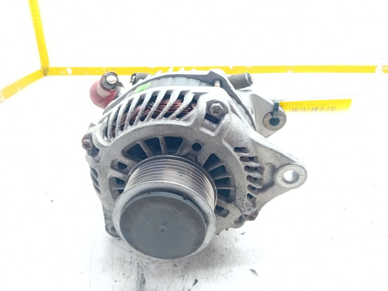 Recambio de alternador para renault maxity 2.5 diesel referencia OEM IAM   