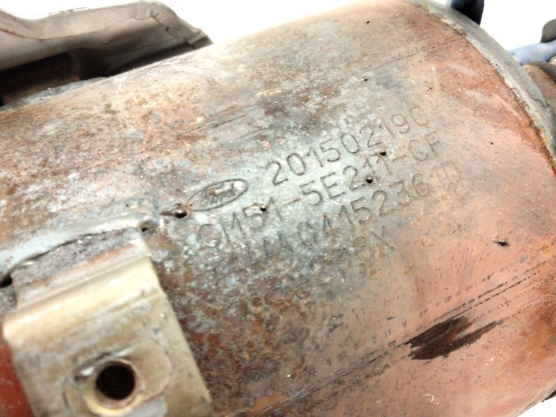 Recambio de catalizador para ford focus iii 1.0 ecoboost referencia OEM IAM CM515E211  