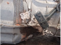 Recambio de caja cambios para renault maxity 2.5 diesel referencia OEM IAM 321319X507A   2