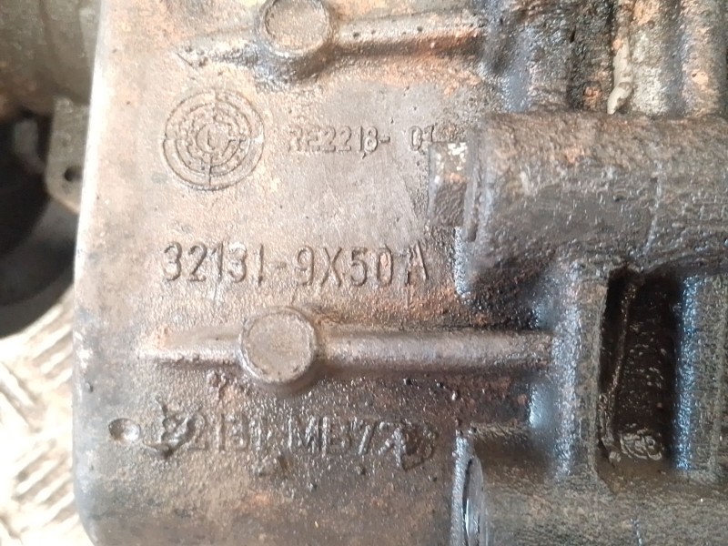 Recambio de caja cambios para renault maxity 2.5 diesel referencia OEM IAM 321319X507A  