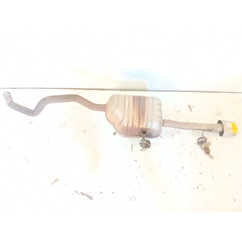 Recambio de silenciador escape trasero para renault megane iv sport tourer (k9a/m/n_) 1.2 tce 130 (k9mr) referencia OEM IAM 2001