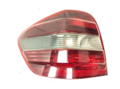 Recambio de piloto trasero izquierdo para mercedes-benz clase m (w164) ml 350 4-matic (164.186) referencia OEM IAM A1648200164  