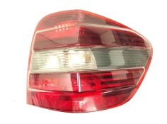 Recambio de piloto trasero derecho para mercedes-benz clase m (w164) ml 350 4-matic (164.186) referencia OEM IAM A1649061200  