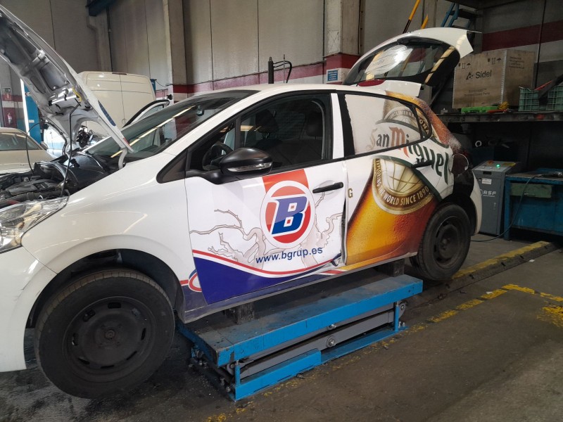 peugeot 208 i (ca_, cc_) del año 2017