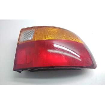 PILOTO TRASERO DERECHO OK21151140R 121173