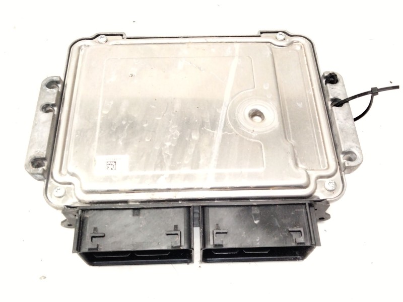 Recambio de centralita motor uce para ford focus iii 1.0 ecoboost referencia OEM IAM F1FA12A650 0261S12870 