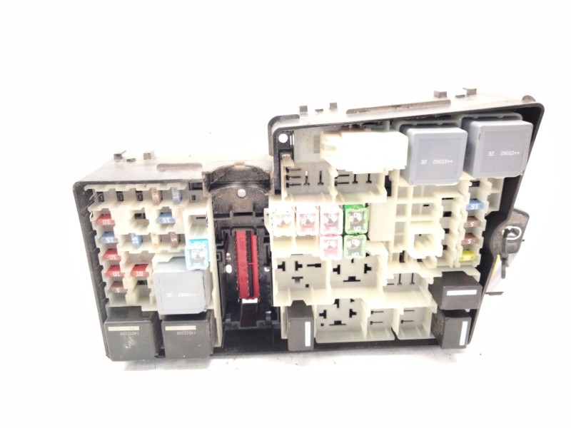 Recambio de caja fusibles para ford focus iii 1.0 ecoboost referencia OEM IAM F1ET14K733  