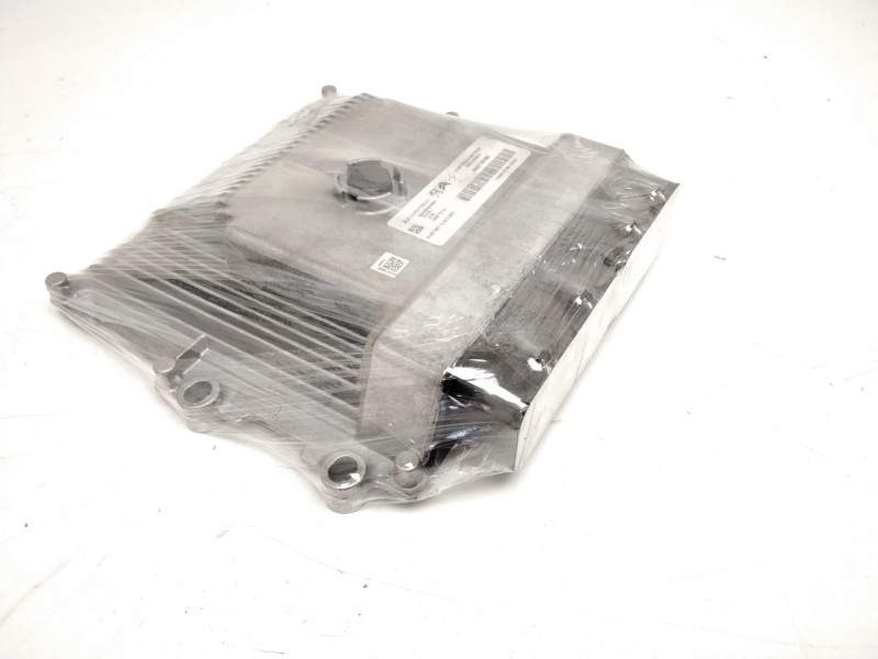Recambio de centralita motor uce para peugeot 3008 1.2 12v e-thp / puretech referencia OEM IAM 9815023380 9832103580 