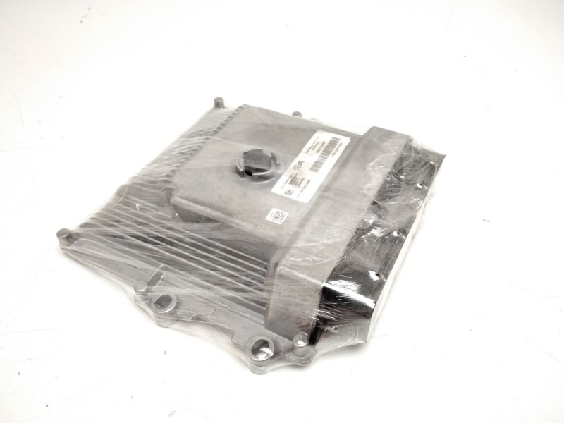 Recambio de centralita motor uce para citroën c4 grand picasso 1.2 12v e-thp referencia OEM IAM HW9815023380 9832103580 