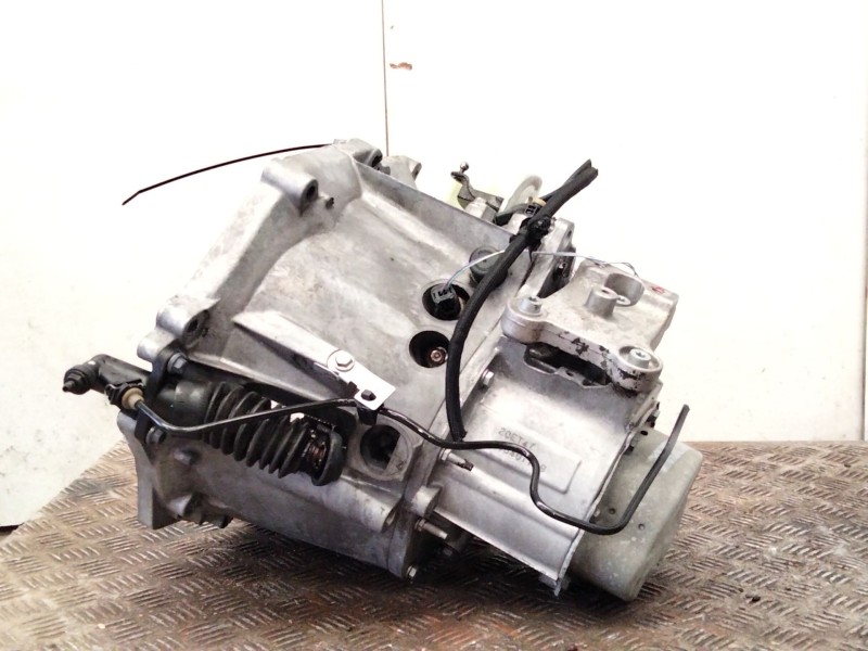 Recambio de caja cambios para peugeot 208 i (ca_, cc_) 1.6 hdi / bluehdi 75 referencia OEM IAM 20ET47  
