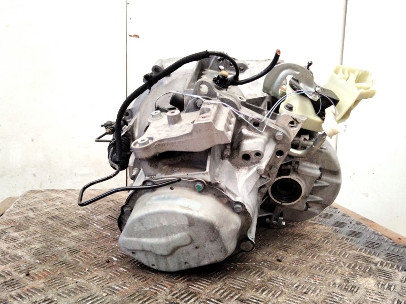 Recambio de caja cambios para peugeot 208 i (ca_, cc_) 1.6 hdi / bluehdi 75 referencia OEM IAM 20ET47  