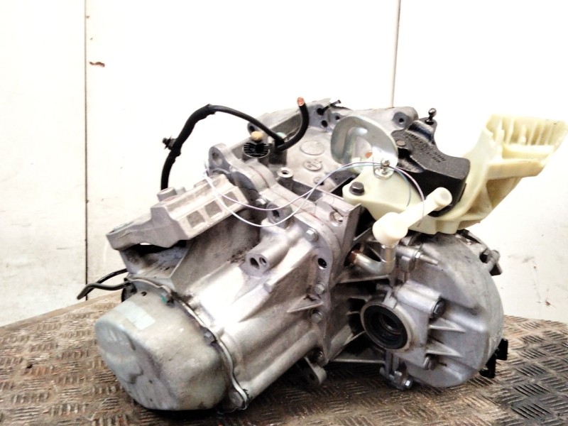 Recambio de caja cambios para peugeot 208 i (ca_, cc_) 1.6 hdi / bluehdi 75 referencia OEM IAM 20ET47  