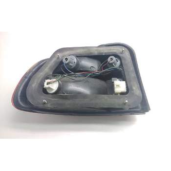 Recambio de piloto trasero derecho para kia sephia 1.5 cat referencia OEM IAM OK21151140R  121173