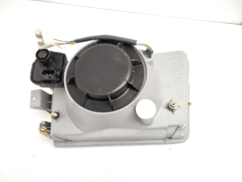 Recambio de faro derecho para iveco daily ii caja/chasis 45-10 (13031204, 13031211, 13031212, 13031224, 13031231,... referencia 