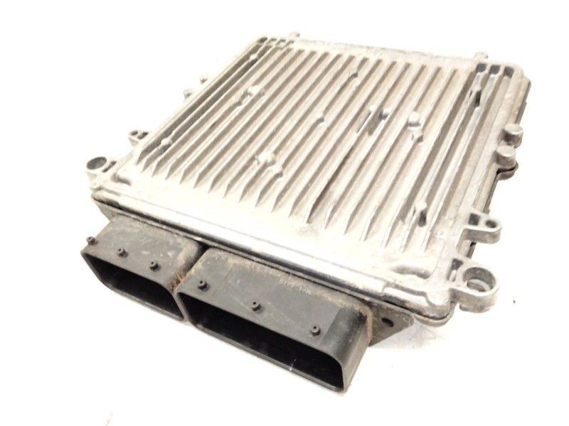 Recambio de centralita motor uce para mercedes-benz clase m (w164) ml 350 4-matic (164.186) referencia OEM IAM A6421509678 02810