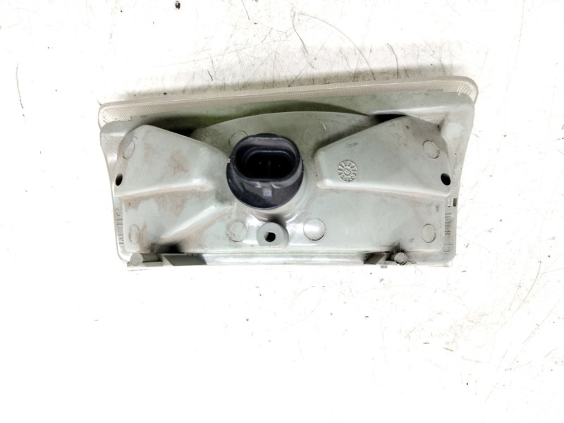 Recambio de piloto delantero derecho para iveco daily caja abierta / volquete 2.8 tdi cat referencia OEM IAM 6R0143776 16168D 