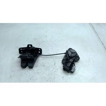 Recambio de cerradura maletero / porton para volvo xc60 ii (246) b4 mild-hybrid awd referencia OEM IAM 32394631  