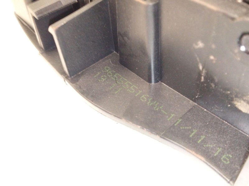 Recambio de maneta interior delantera derecha para peugeot 208 i (ca_, cc_) 1.6 hdi / bluehdi 75 referencia OEM IAM 96555516  