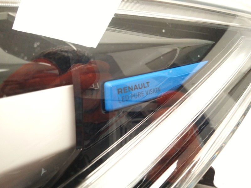 Recambio de faro izquierdo para renault zoe furgoneta/hatchback (bfm_) electric (bfma, bfmb) referencia OEM IAM 260609388R  