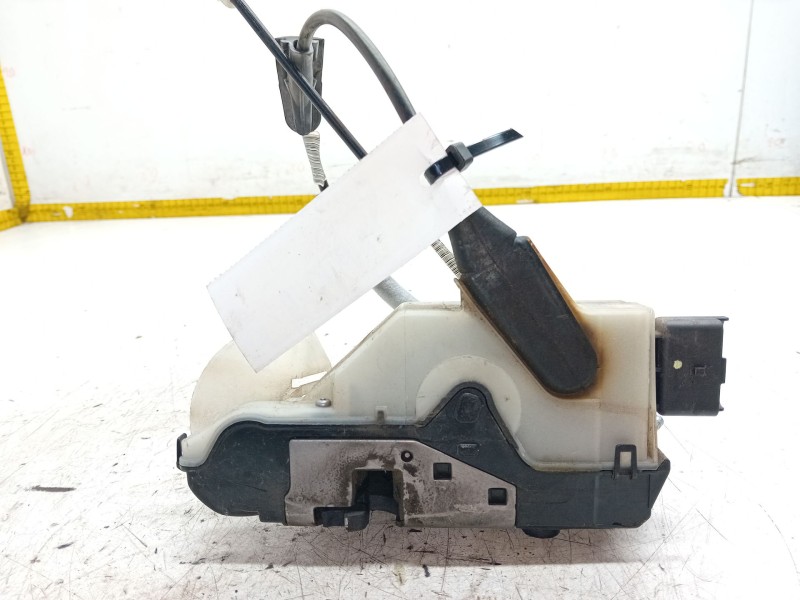 Recambio de cerradura puerta delantera izquierda para peugeot 208 i (ca_, cc_) 1.6 hdi / bluehdi 75 referencia OEM IAM   