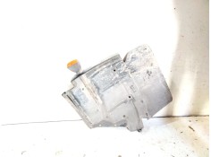 Recambio de guardabarros delantero izquierdo para renault maxity 2.5 diesel referencia OEM IAM    2