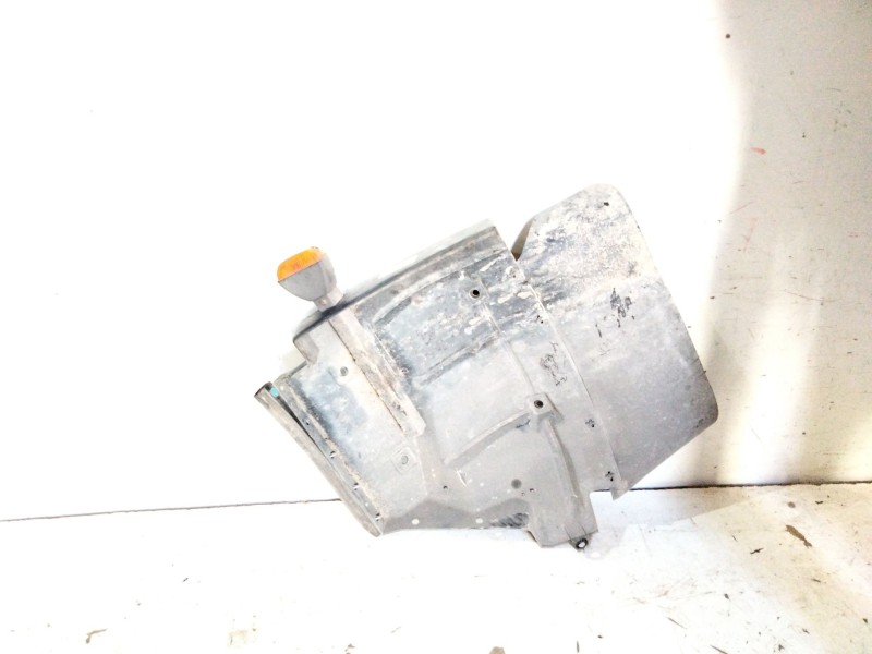 Recambio de guardabarros delantero izquierdo para renault maxity 2.5 diesel referencia OEM IAM   