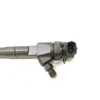 Recambio de inyector para opel insignia berlina edition referencia OEM IAM 0445110327  