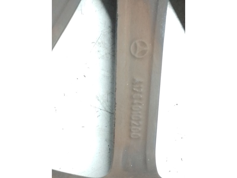 Recambio de llanta aluminio para mercedes-benz clase a (w176) a 180 (176.042) referencia OEM IAM A1764010200  