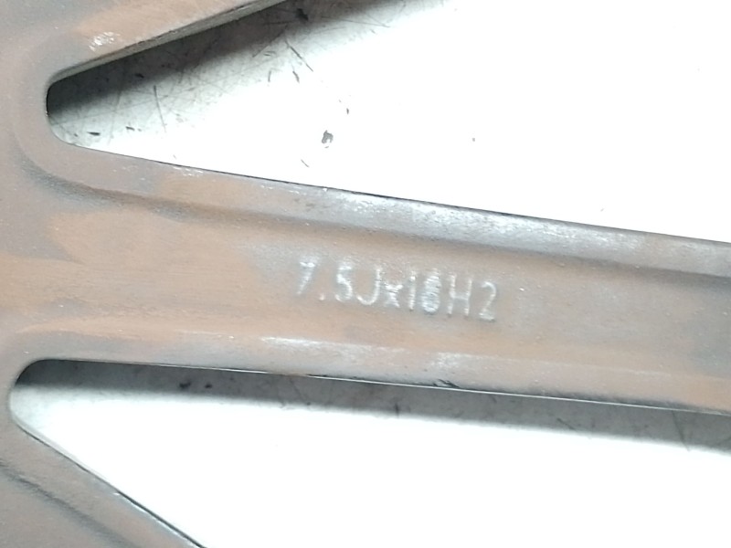 Recambio de llanta aluminio para mercedes-benz clase a (w176) a 180 (176.042) referencia OEM IAM A1764010200  