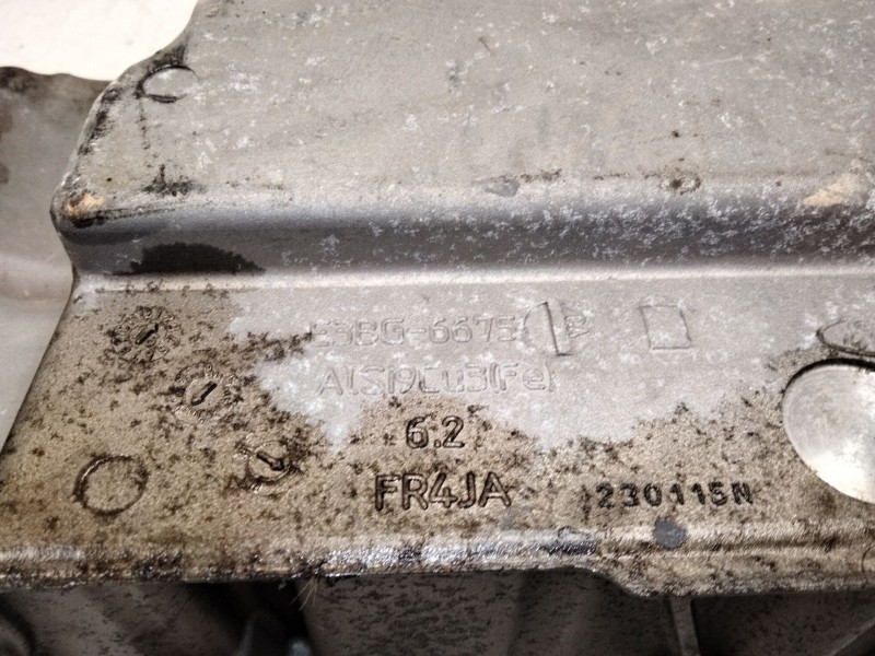 Recambio de carter para ford focus iii 1.0 ecoboost referencia OEM IAM E3BG6675  