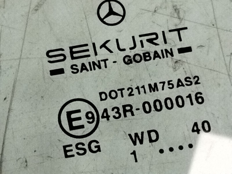 Recambio de luna trasera izquierda para mercedes-benz vito furgón (w638) 112 cdi 2.2 (638.094) referencia OEM IAM A6396731205  