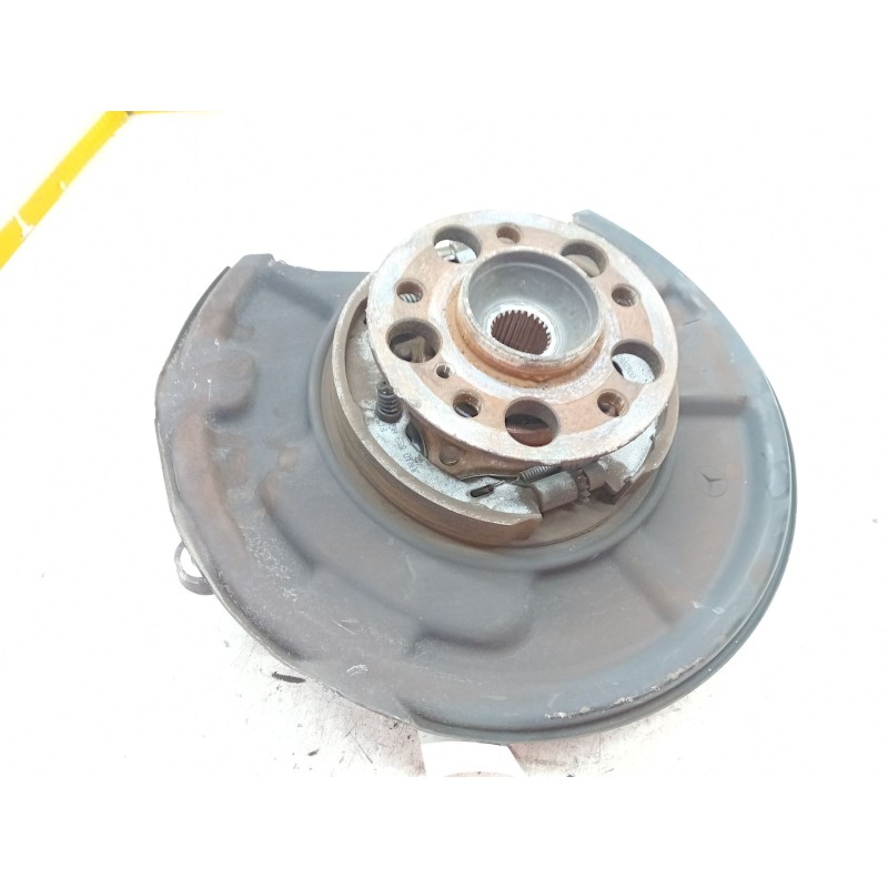 Recambio de mangueta trasera izquierda para mercedes-benz clase m (w164) ml 350 4-matic (164.186) referencia OEM IAM   