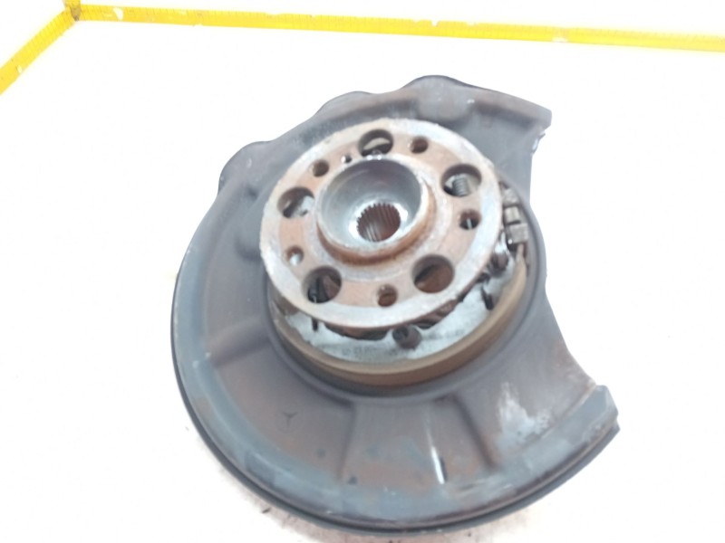 Recambio de mangueta trasera izquierda para mercedes-benz clase m (w164) ml 350 4-matic (164.186) referencia OEM IAM   