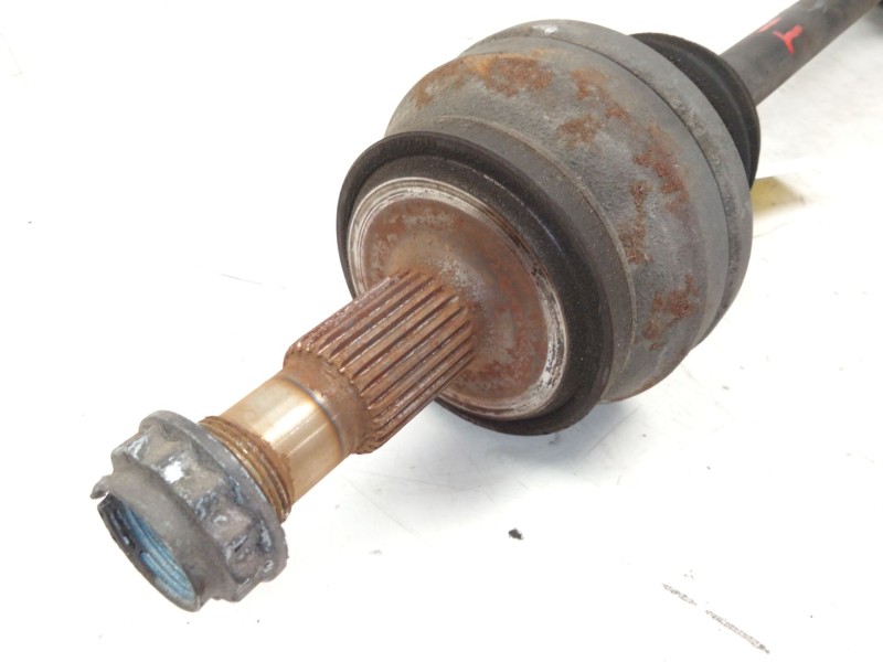 Recambio de transmision trasera derecha para mercedes-benz clase m (w164) ml 350 4-matic (164.186) referencia OEM IAM A164350121