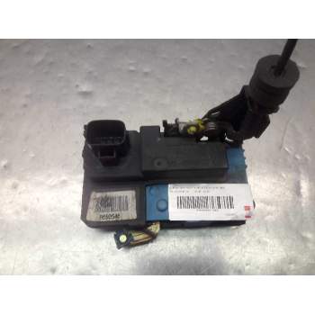 Recambio de cerradura puerta delantera derecha para volvo xc90 d5 referencia OEM IAM 8650546  