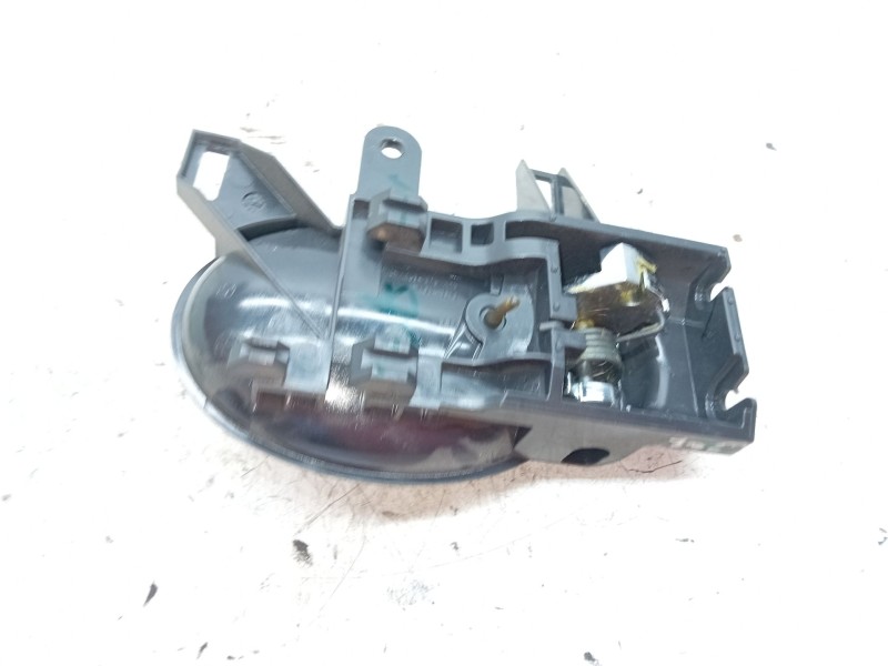 Recambio de maneta interior delantera derecha para nissan juke (f15) 1.5 dci referencia OEM IAM   
