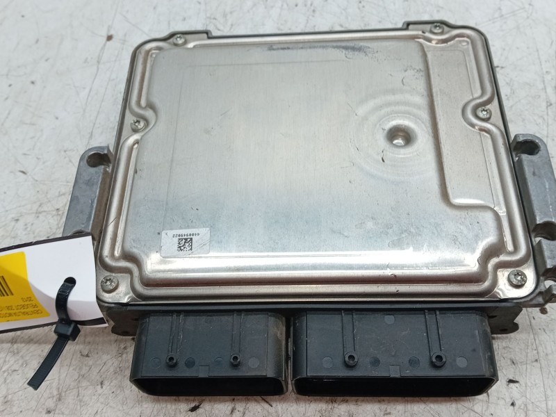 Recambio de centralita motor uce para peugeot 208 i (ca_, cc_) 1.6 hdi / bluehdi 75 referencia OEM IAM   