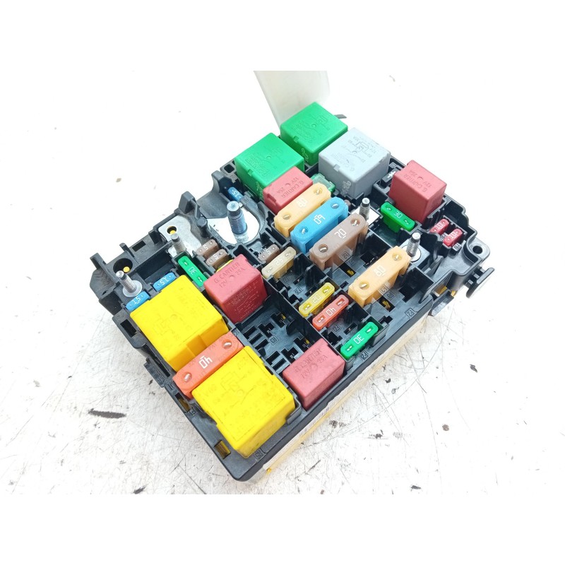 Recambio de caja fusibles para peugeot 208 i (ca_, cc_) 1.6 hdi / bluehdi 75 referencia OEM IAM   