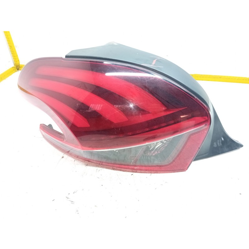 Recambio de piloto trasero izquierdo para peugeot 208 i (ca_, cc_) 1.6 hdi / bluehdi 75 referencia OEM IAM 98103430800  