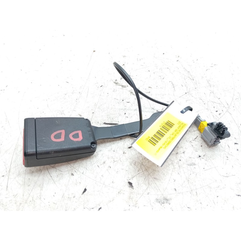 Recambio de enganche delantero derecho para peugeot 208 i (ca_, cc_) 1.6 hdi / bluehdi 75 referencia OEM IAM   