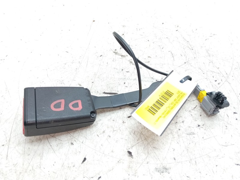 Recambio de enganche delantero derecho para peugeot 208 i (ca_, cc_) 1.6 hdi / bluehdi 75 referencia OEM IAM   