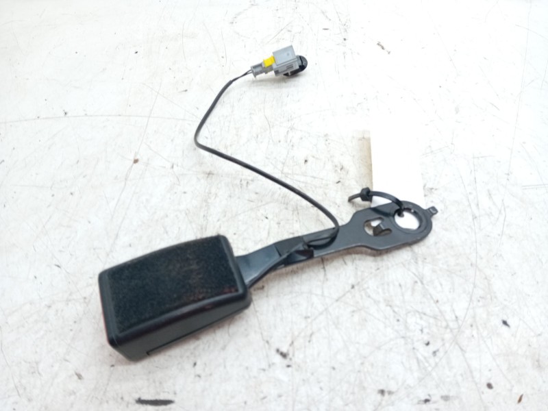 Recambio de enganche delantero izquierdo para peugeot 208 i (ca_, cc_) 1.6 hdi / bluehdi 75 referencia OEM IAM   