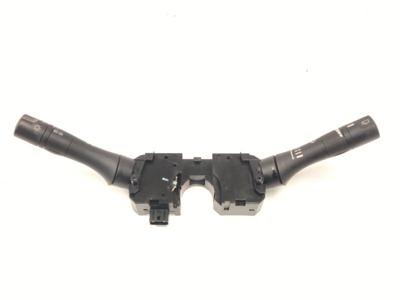 Recambio de mando intermitentes para nissan juke (f15) 1.5 dci referencia OEM IAM   