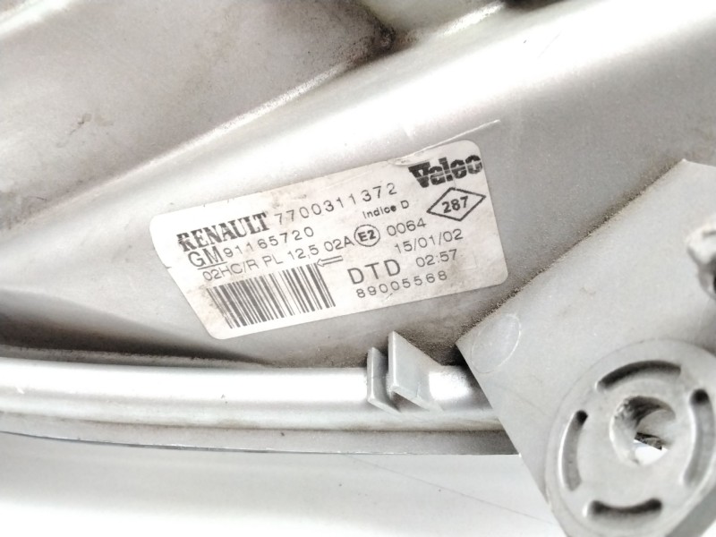 Recambio de faro derecho para opel vivaro referencia OEM IAM 7700311372 91165720 