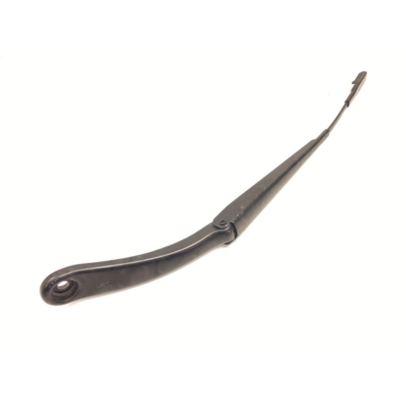 Recambio de brazo limpia delantero derecho para mercedes-benz cla coupé (c117) cla 220 cdi / d (117.303) referencia OEM IAM A176