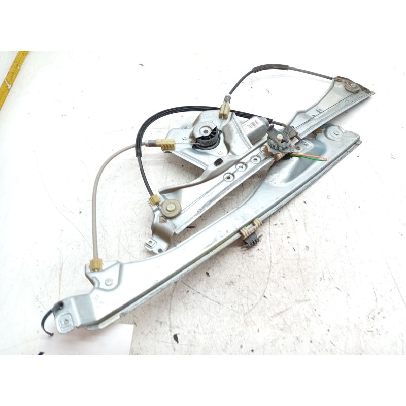Recambio de elevalunas delantero izquierdo para renault clio iii (br0/1, cr0/1) 1.2 16v (br02, br0j, br11, cr02, cr0j, cr11) ref